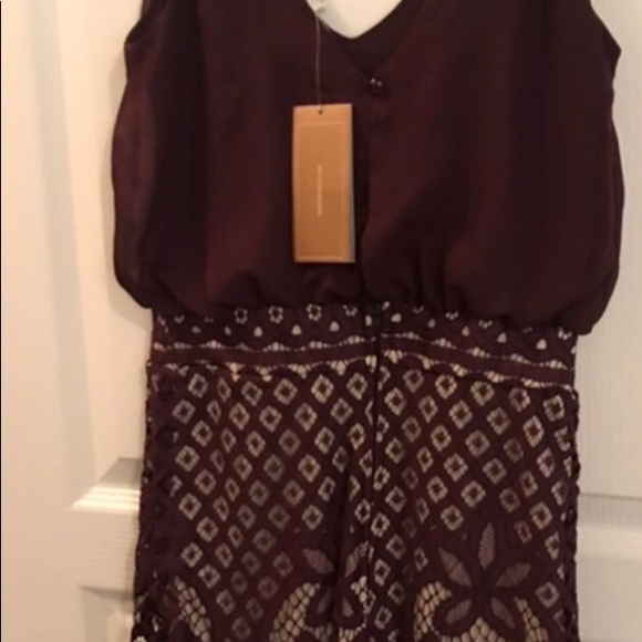 Francesca’s maroon dress - Picture 1 of 1